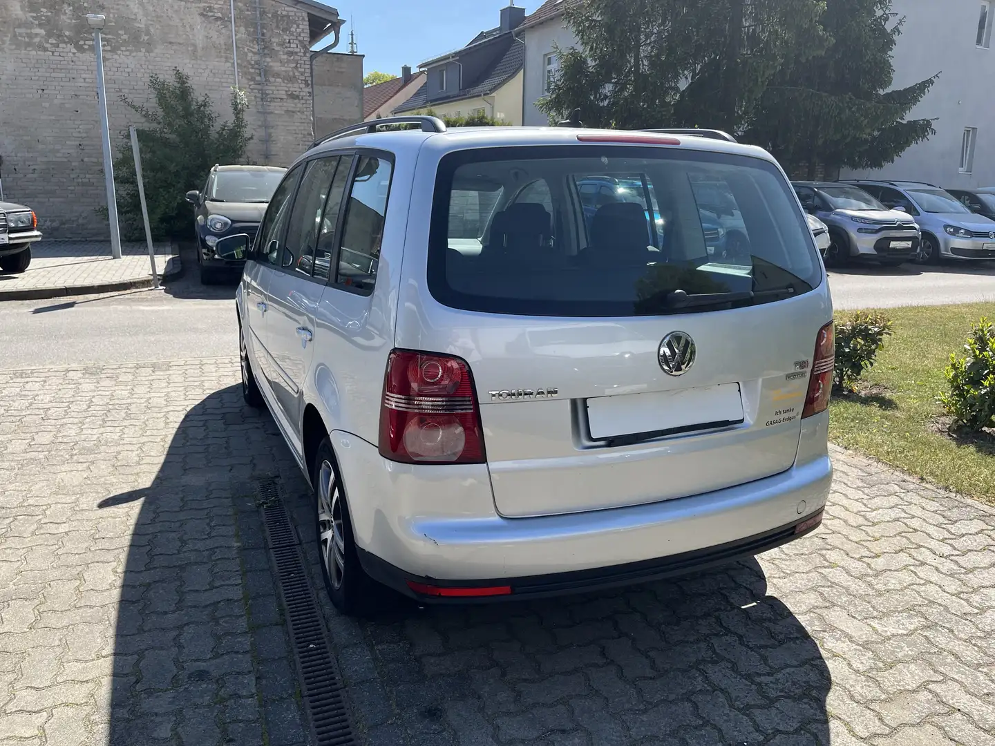 Vehicle image, number 7