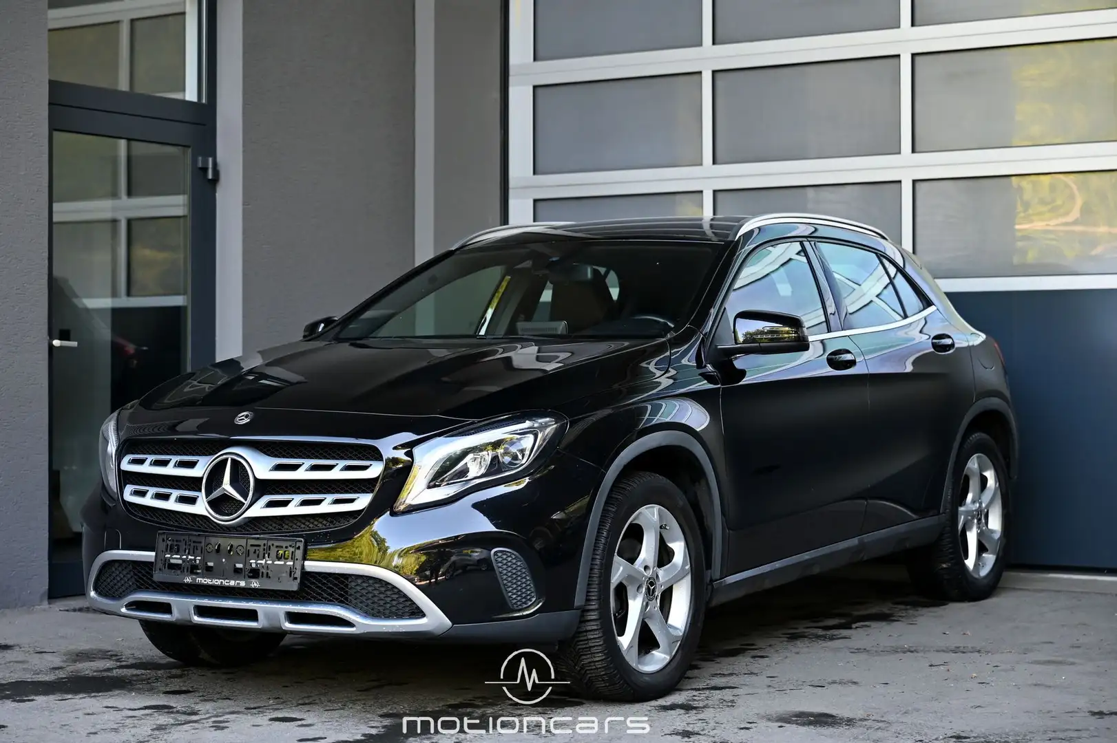 Vehicle image, number 1