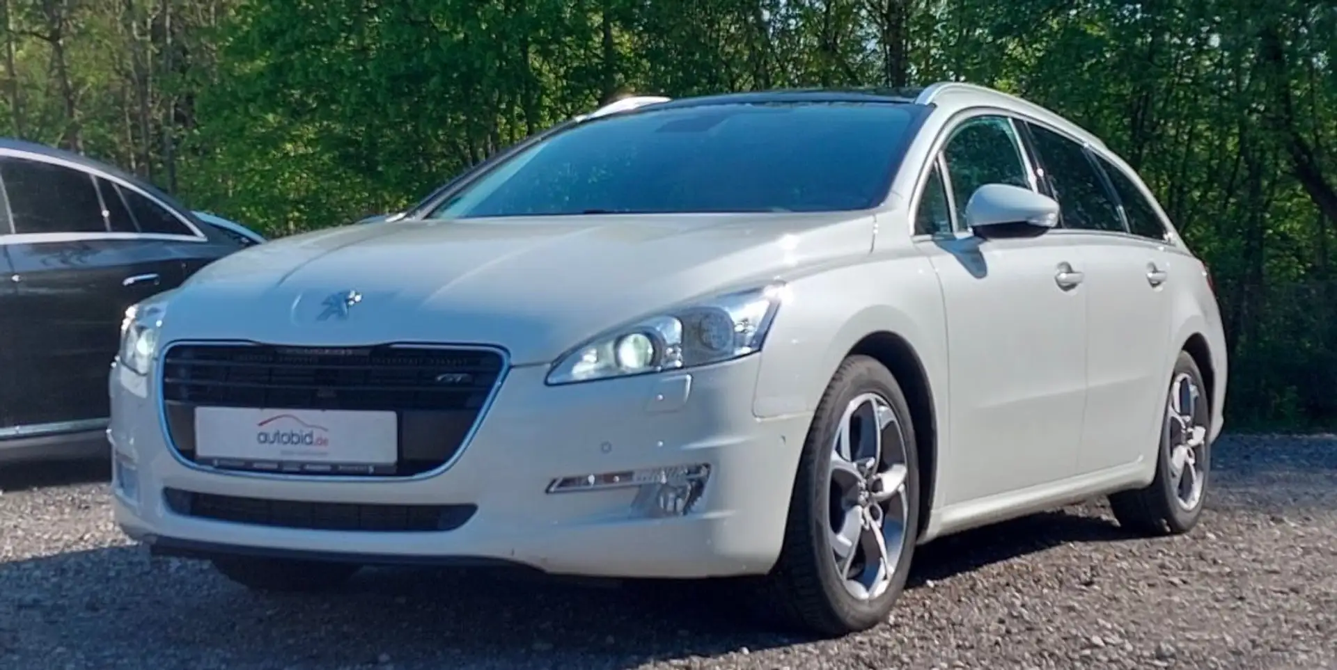 Vehicle image, number 1