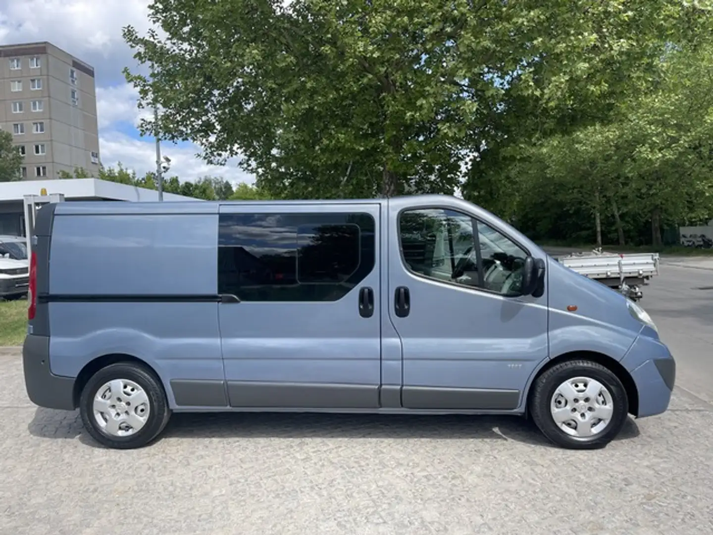Vehicle image, number 4