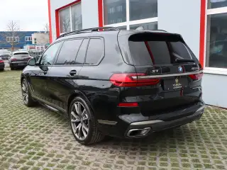 Vehicle image thumbnail, number 7