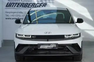 Vehicle image thumbnail, number 3