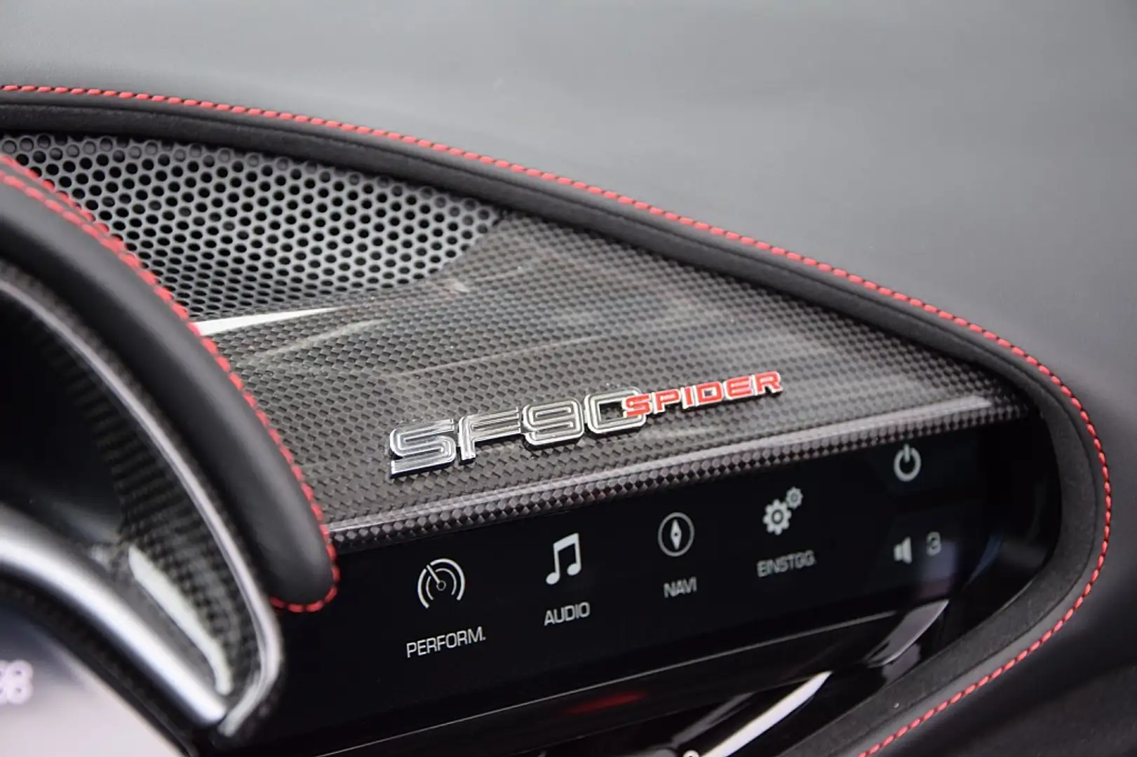 Vehicle image, number 12