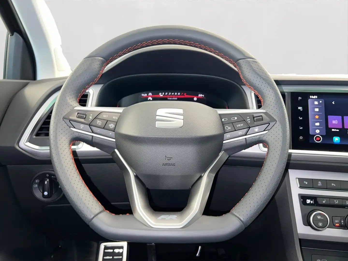 Vehicle image, number 9