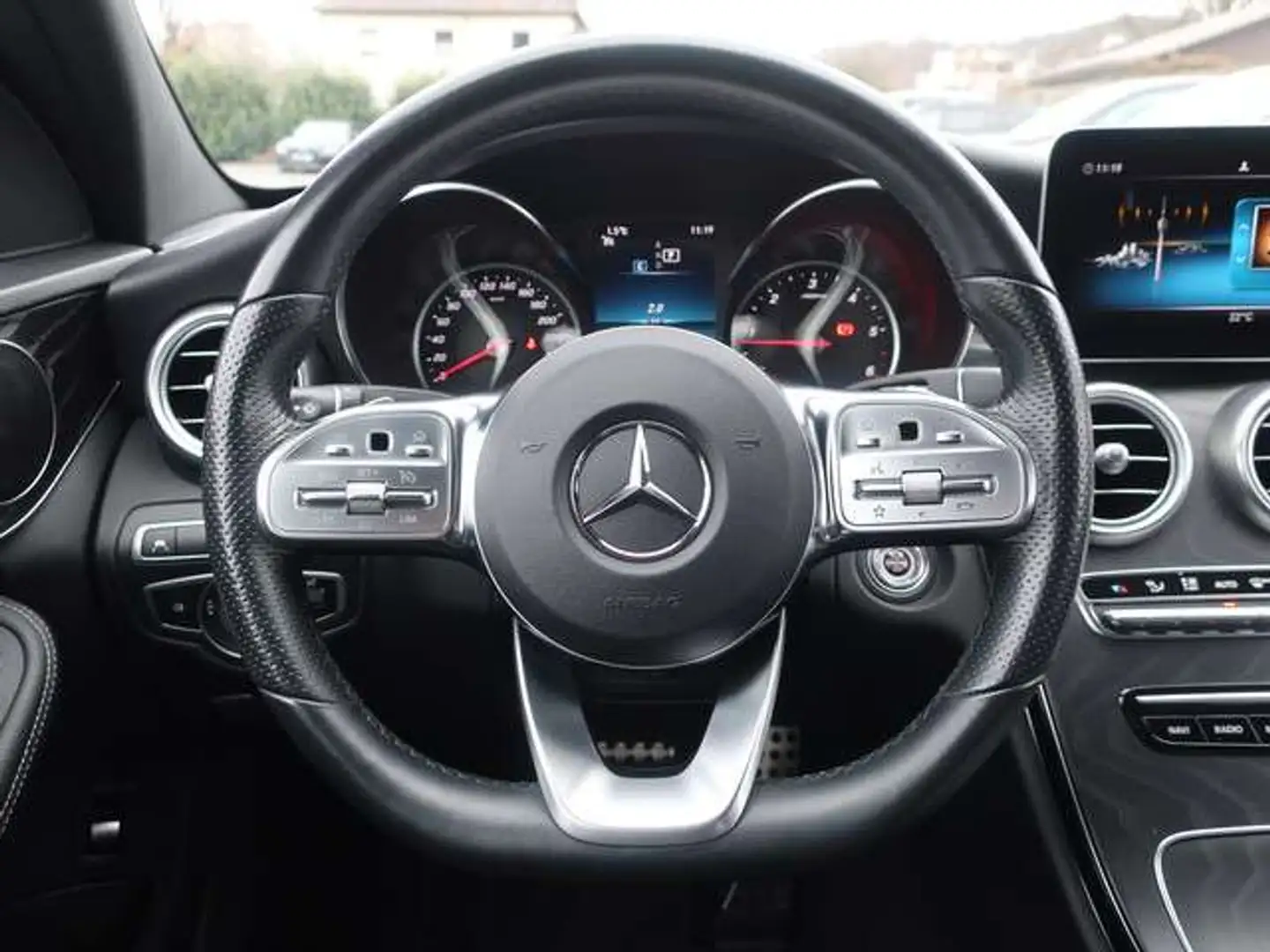 Vehicle image, number 9