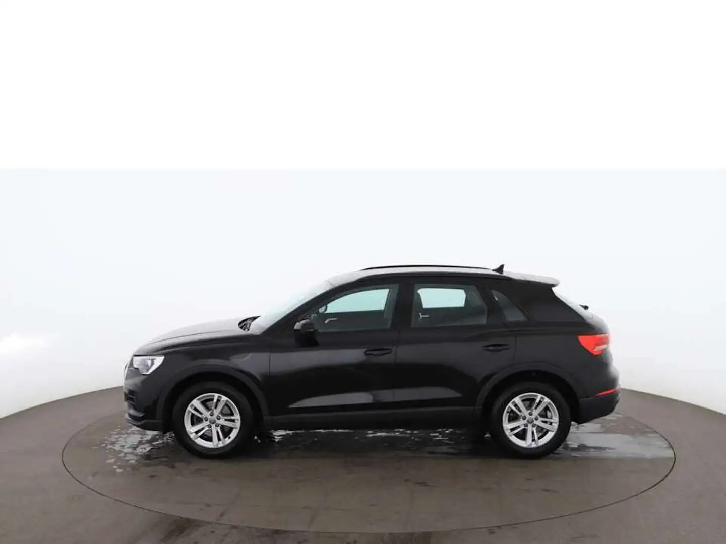 Vehicle image, number 5