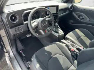 Vehicle image thumbnail, number 8