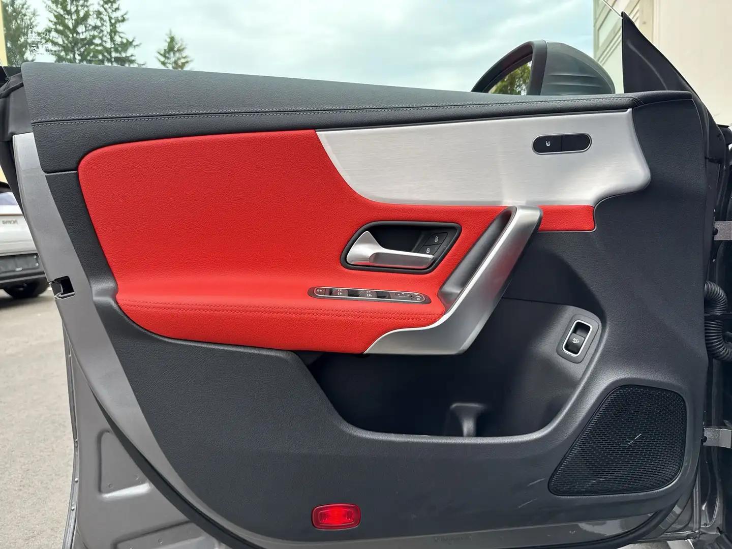 Vehicle image, number 11