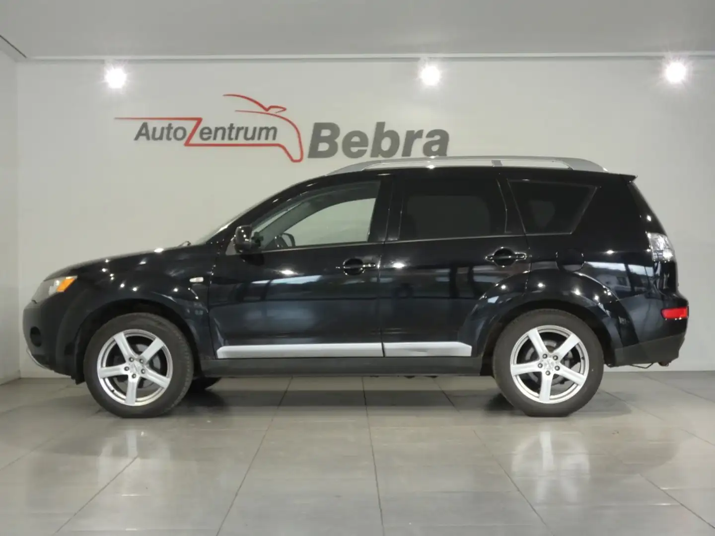 Vehicle image, number 5