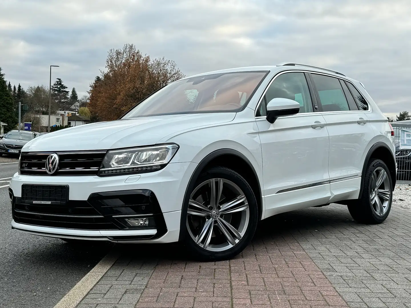 Vehicle image, number 1