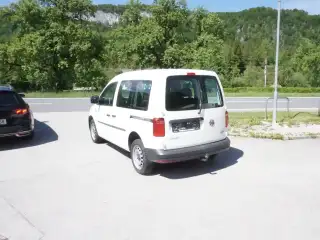 Vehicle image thumbnail, number 6