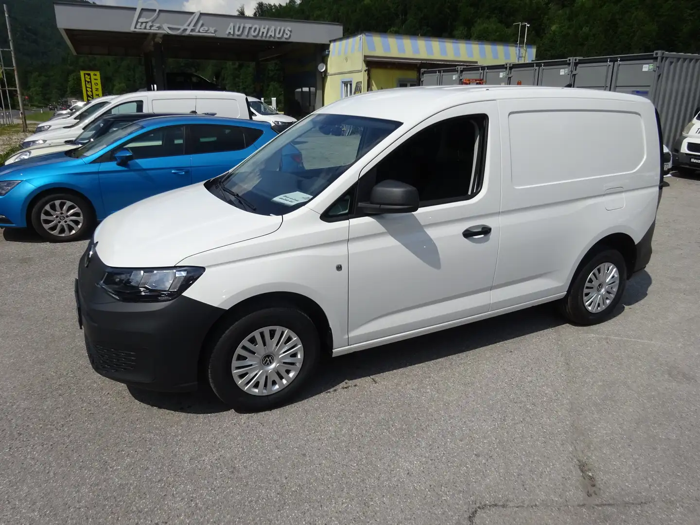 Vehicle image, number 2