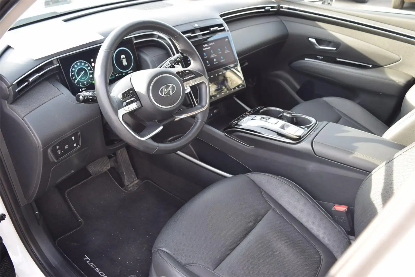 Vehicle image, number 5