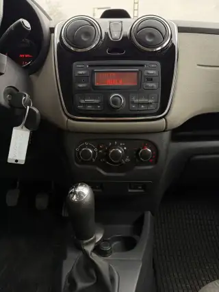 Vehicle image thumbnail, number 16