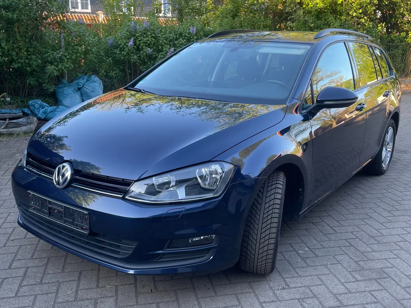 Vehicle image, number 3