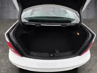 Vehicle image thumbnail, number 12