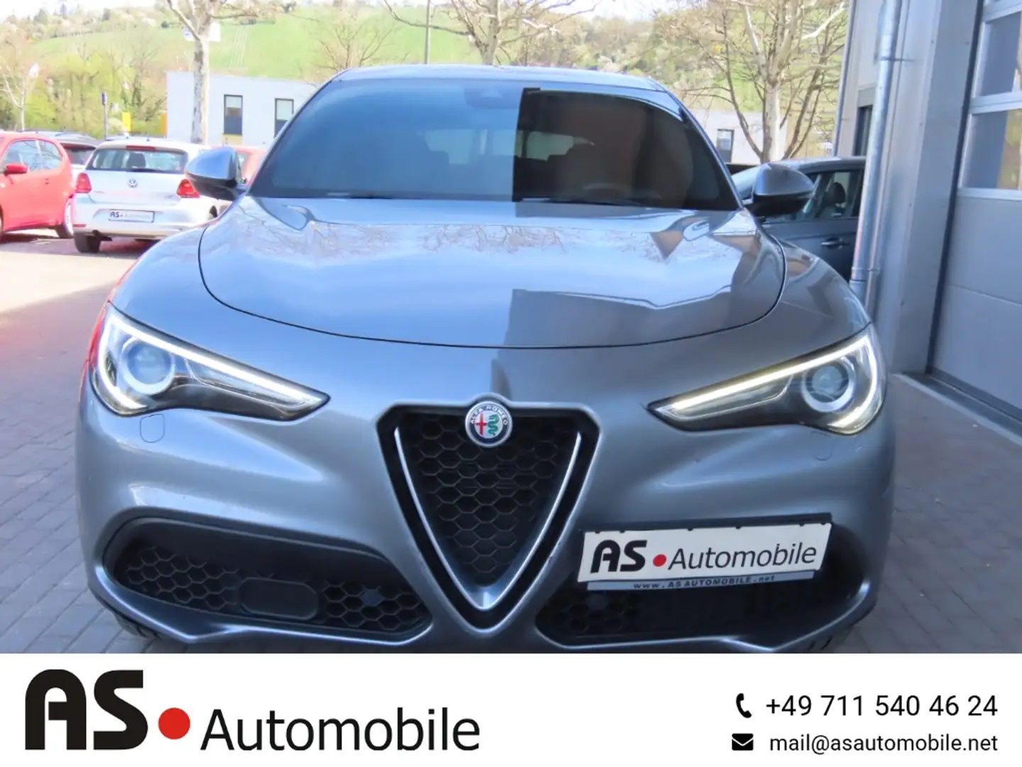 Vehicle image, number 2