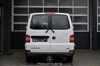 Vehicle image thumbnail, number 4