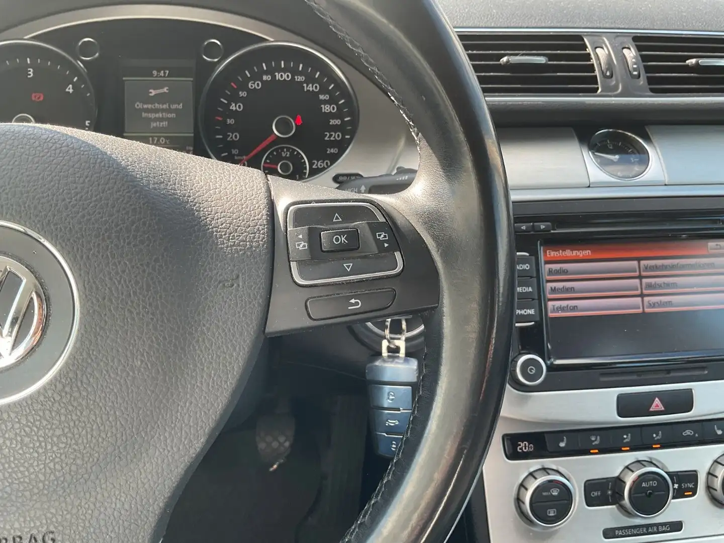 Vehicle image, number 17