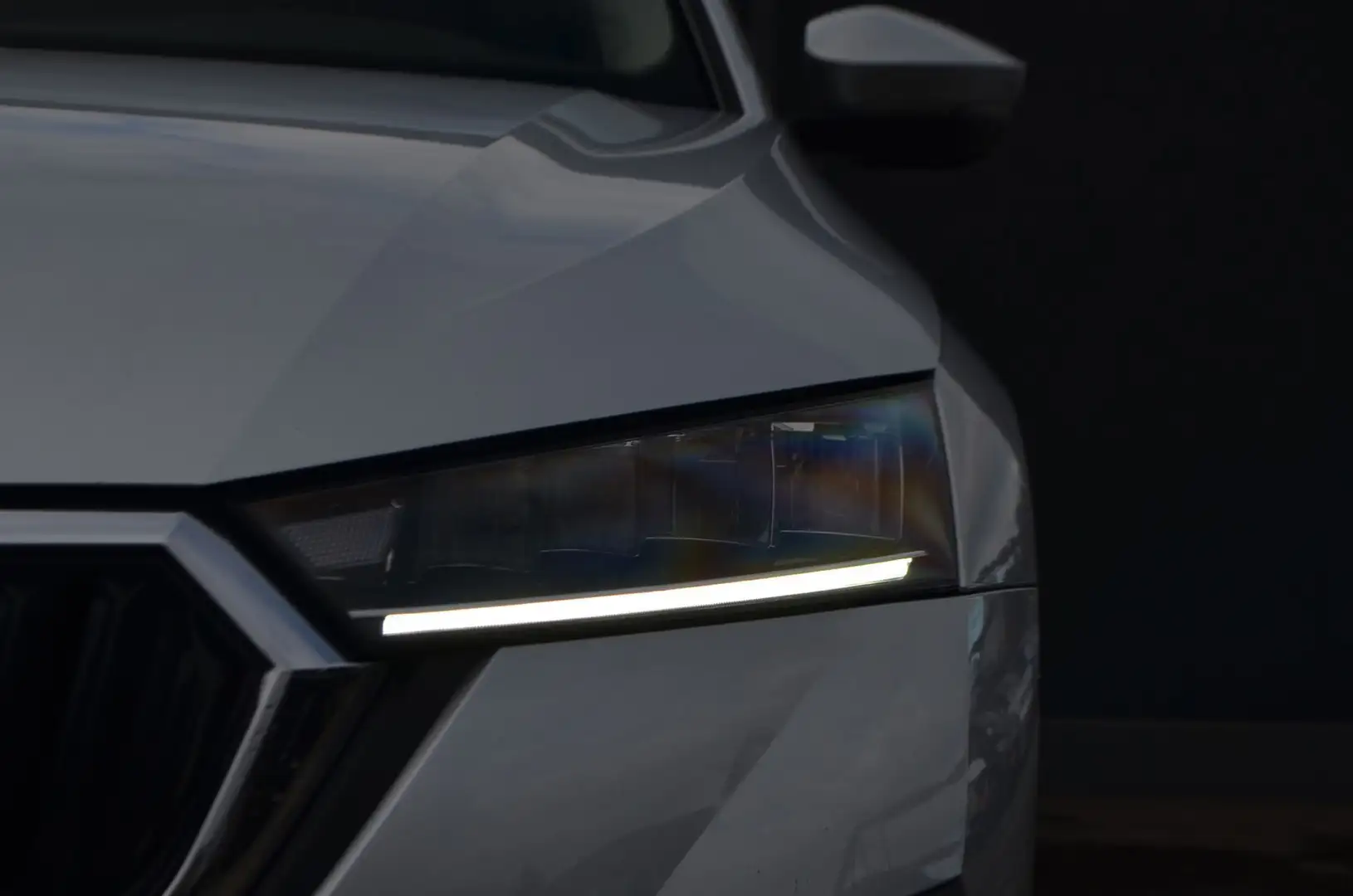 Vehicle image, number 5