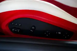 Vehicle image thumbnail, number 16