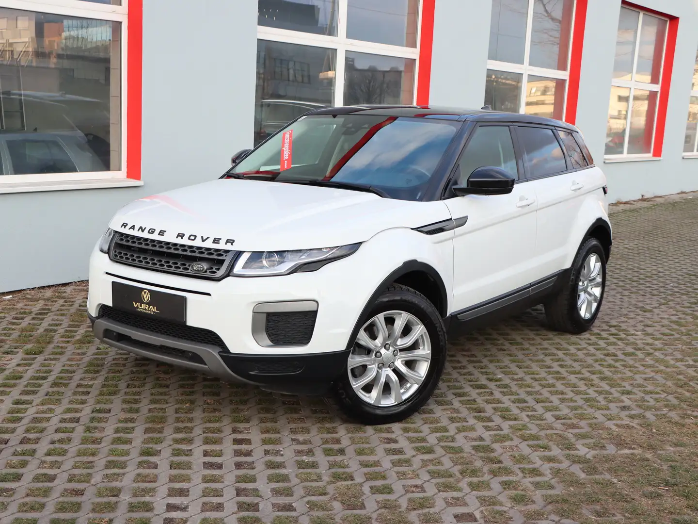 Vehicle image, number 11