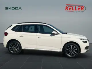 Vehicle image thumbnail, number 4