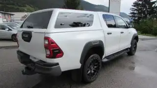 Vehicle image thumbnail, number 5