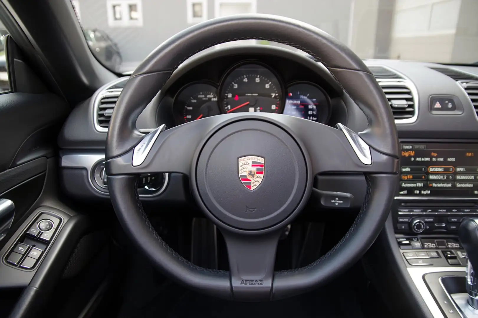 Vehicle image, number 7