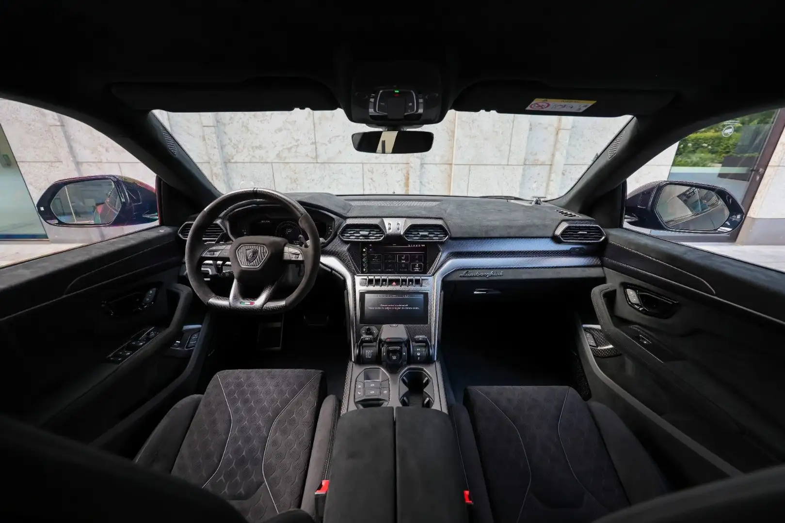 Vehicle image, number 19