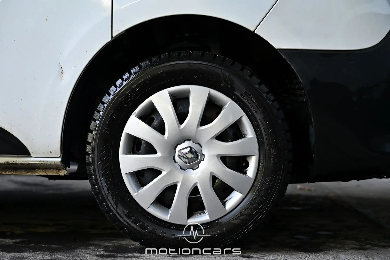 Vehicle image, number 7