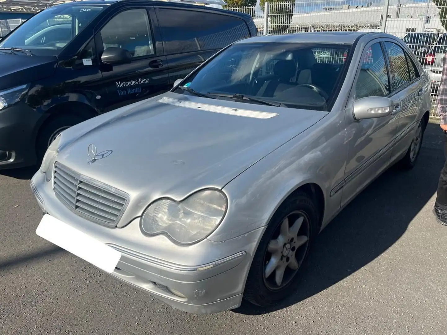 Vehicle image, number 2
