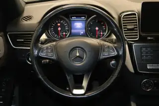 Vehicle image thumbnail, number 5