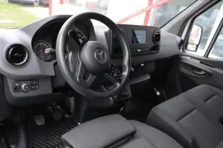 Vehicle image thumbnail, number 11