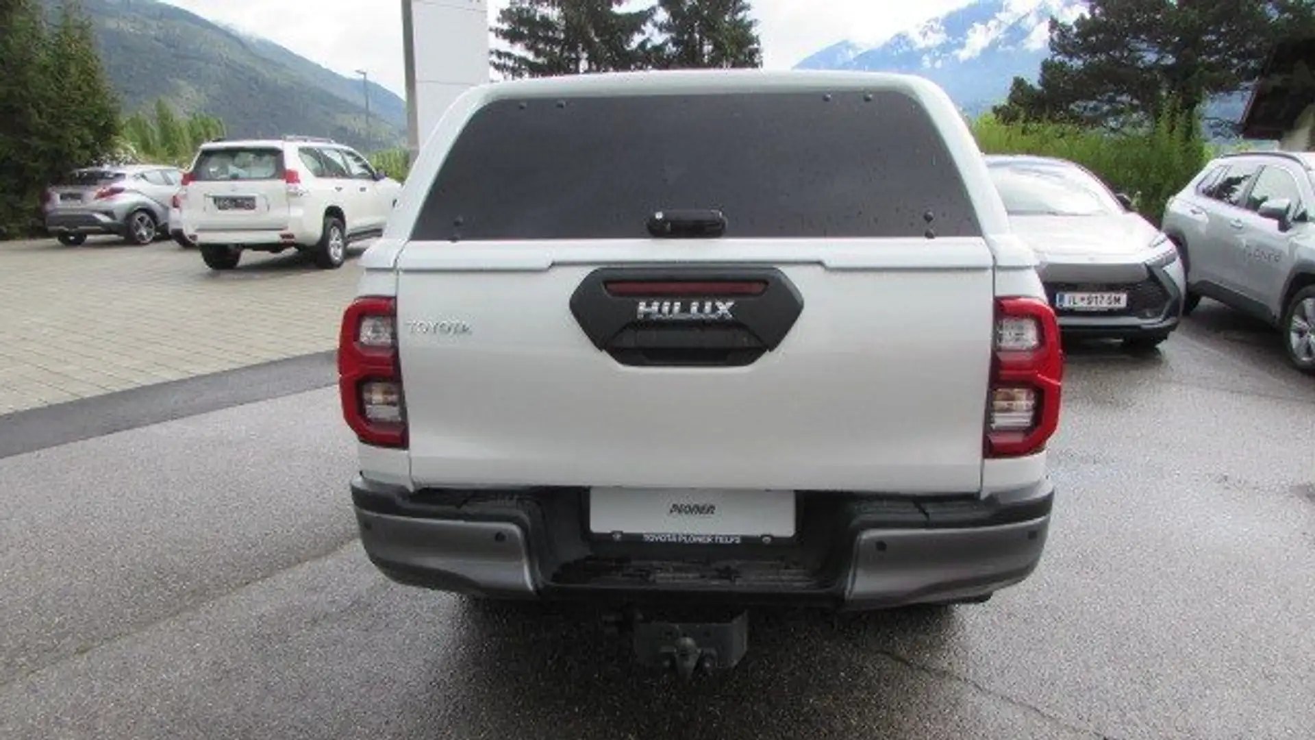 Vehicle image, number 7