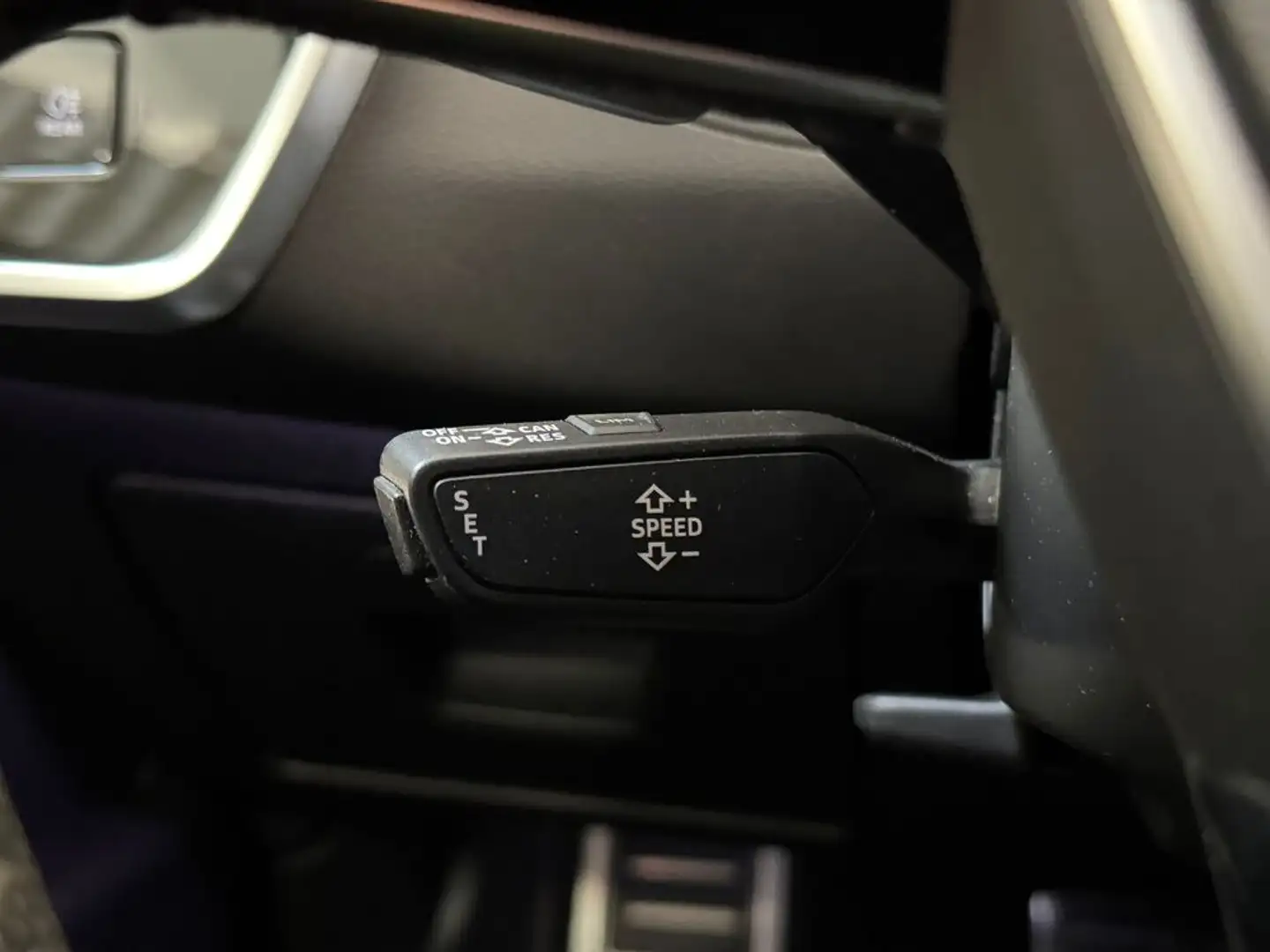 Vehicle image, number 20