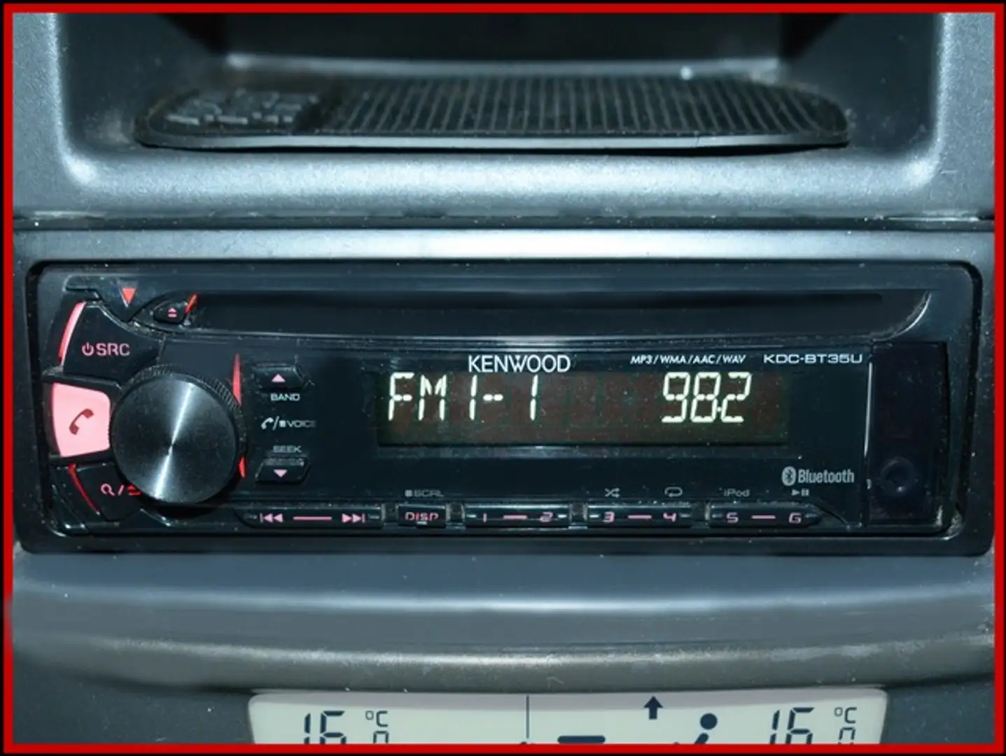 Vehicle image, number 13
