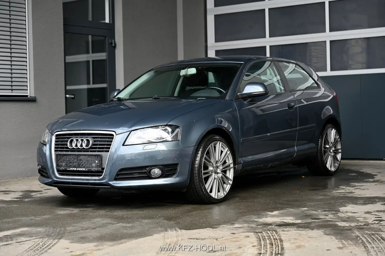 Vehicle image, number 1