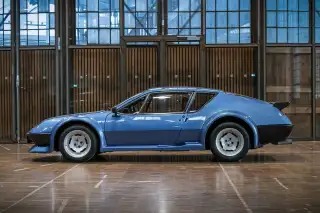 Vehicle image thumbnail, number 3