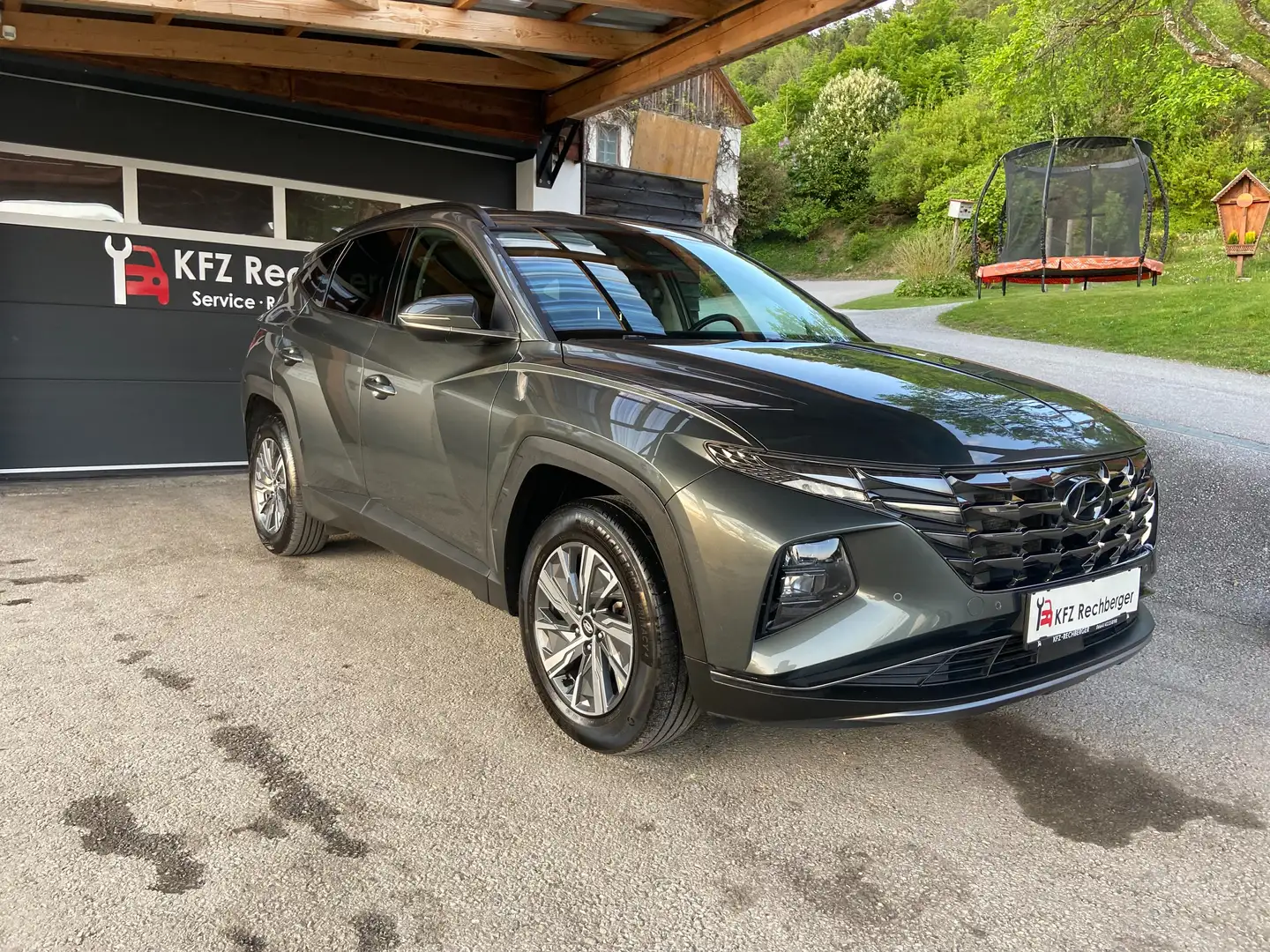 Vehicle image, number 1