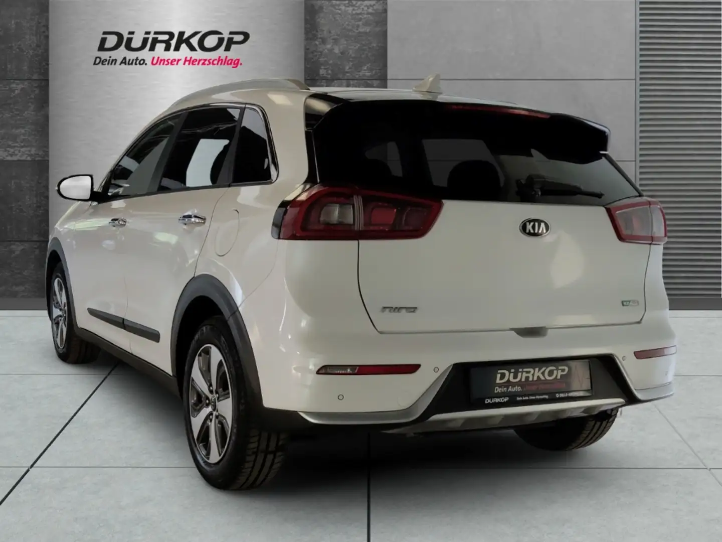 Vehicle image, number 3