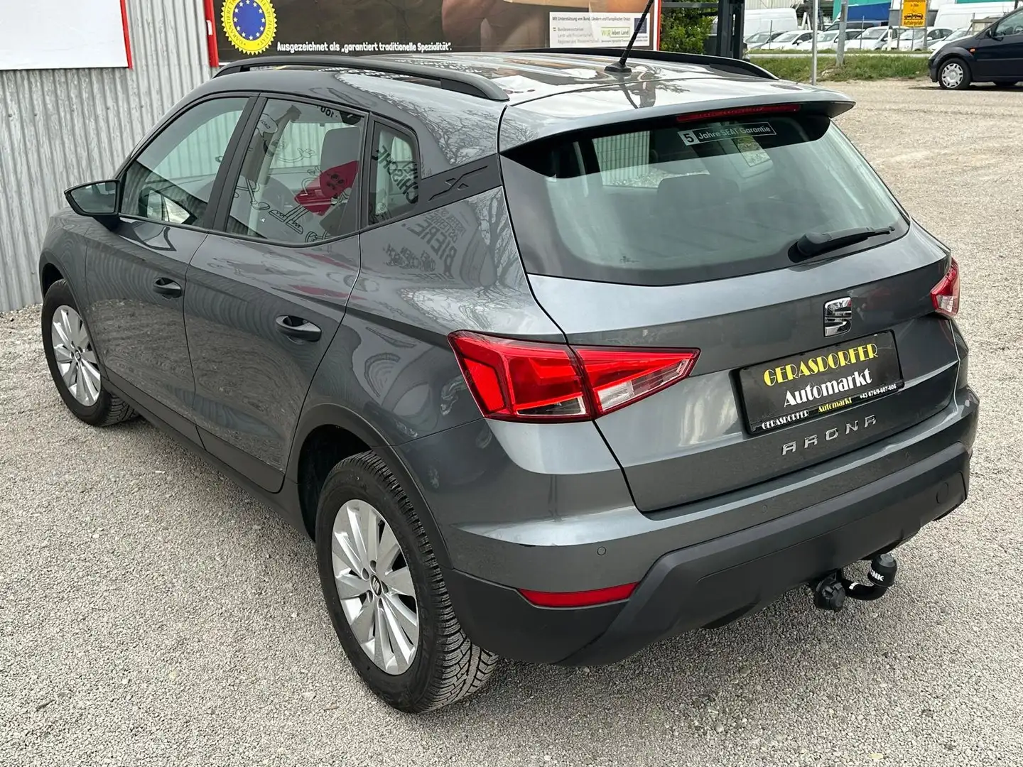 Vehicle image, number 5