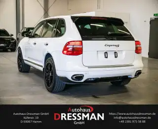 Vehicle image thumbnail, number 7