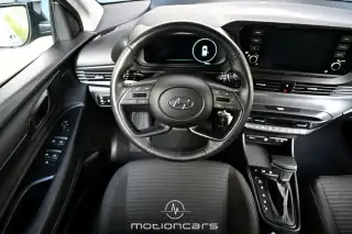 Vehicle image thumbnail, number 9