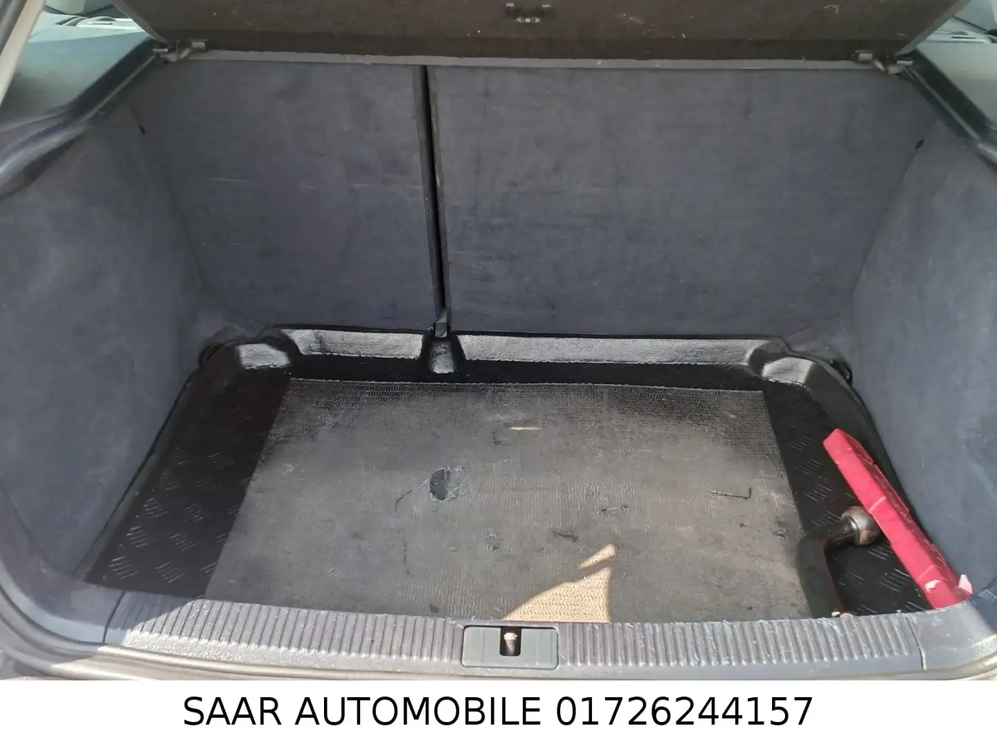 Vehicle image, number 8