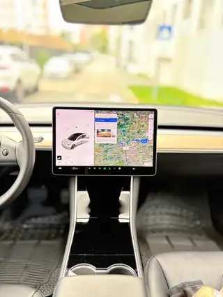 Vehicle image thumbnail, number 10