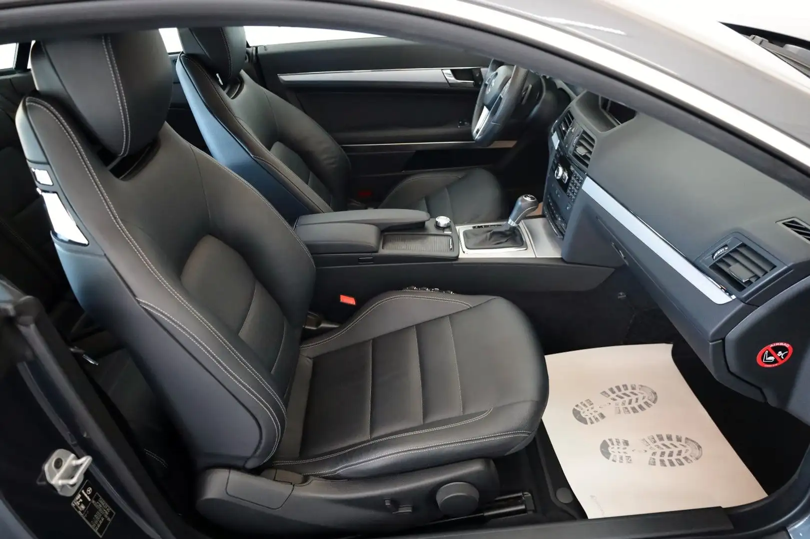 Vehicle image, number 5