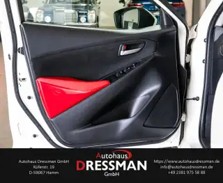 Vehicle image thumbnail, number 9