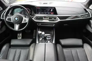 Vehicle image thumbnail, number 9