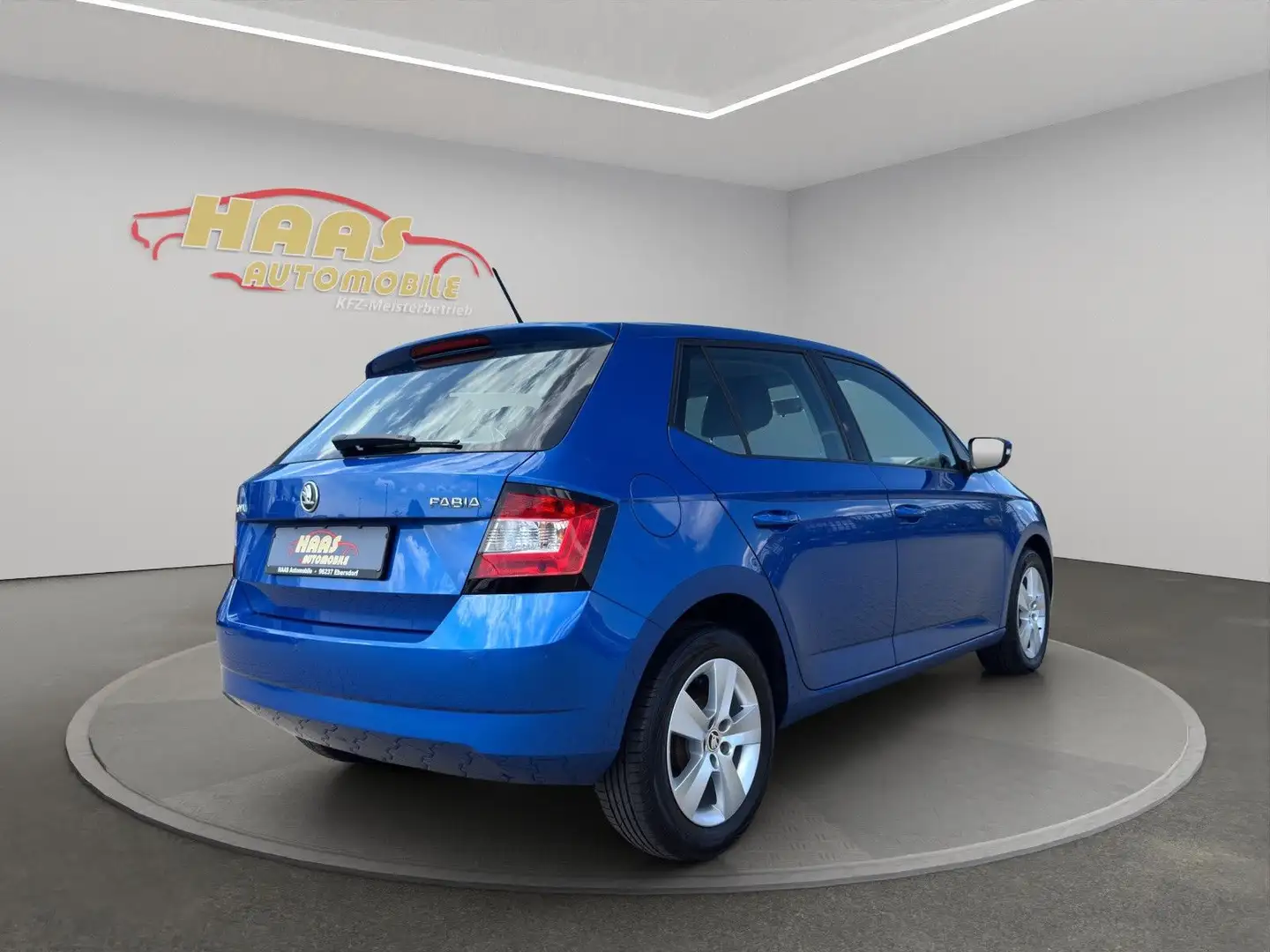 Vehicle image, number 5